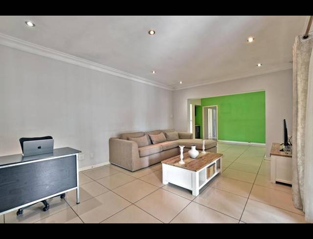 4 BEDROOM HOUSE FOR SALE IN RIDGEWAY